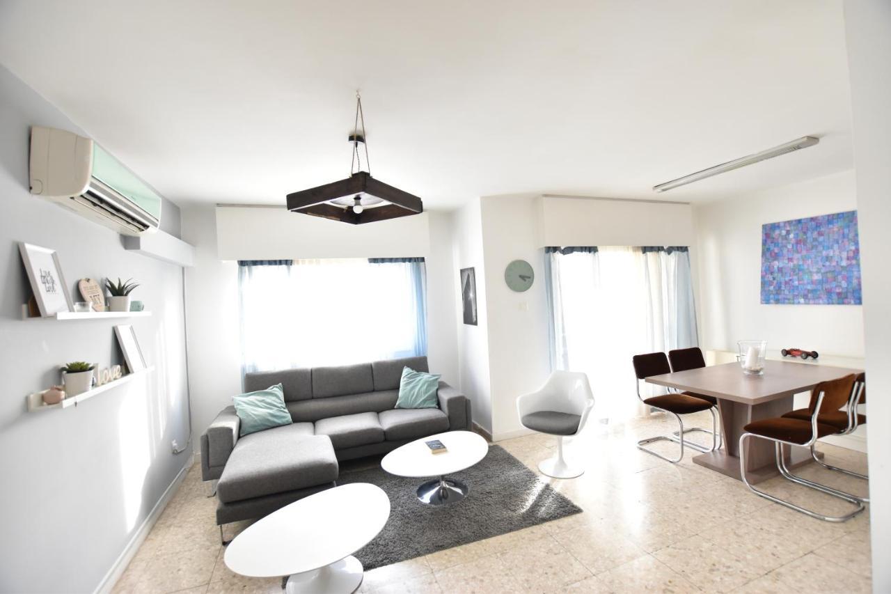 Glabur Stays - The Cozy 2 Bdr - Nicosia City, Free Parking & Wifi, Welcomes You!!! Nicósia Exterior foto
